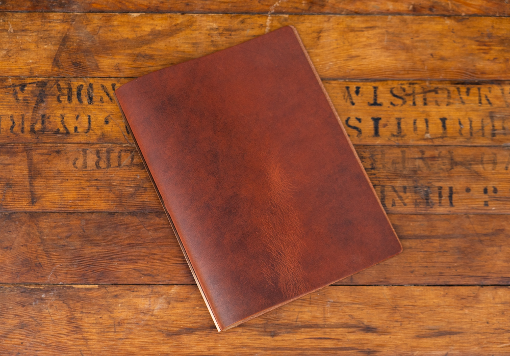 Horween Dublin Leather Binder in Brown in A5 Size.