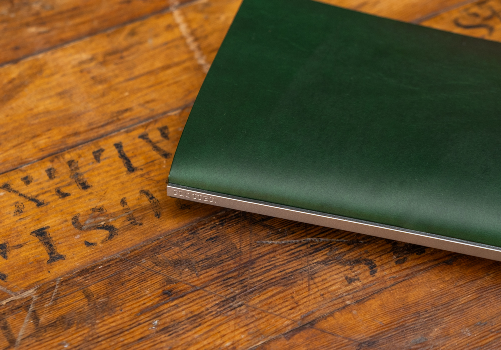 Horween Cavalier Chromexcel® in green with silver backplate.